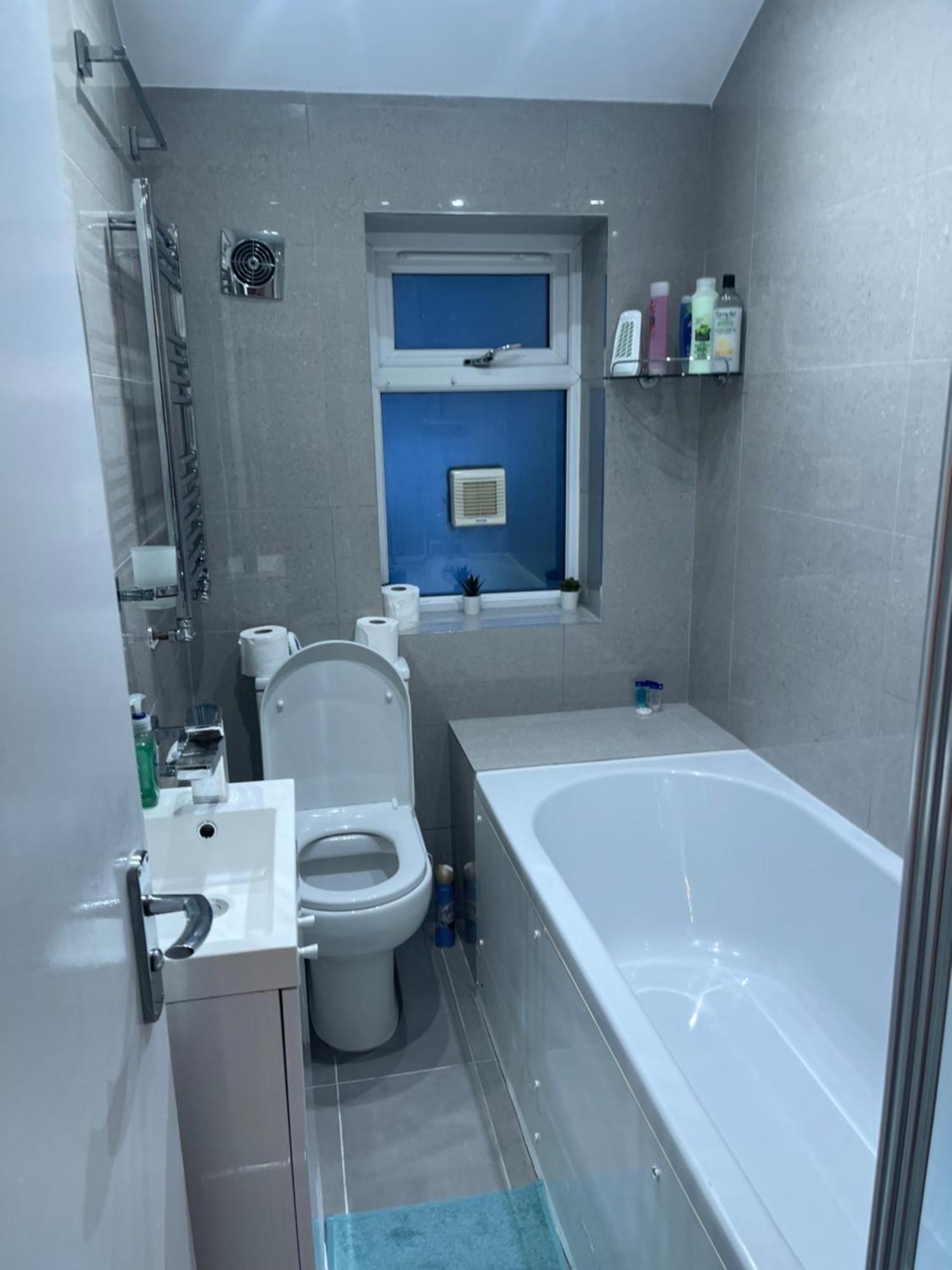 Tooting Lodge London - Cosy 2 Bedroom House With Garden, 5 Mins Walk To Tube Station Экстерьер фото